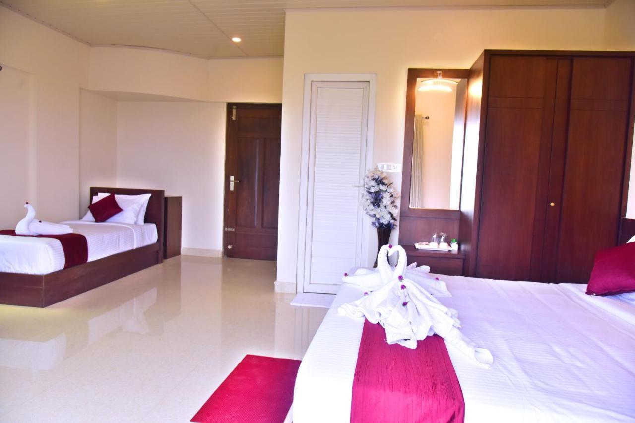 Hotel Coorg Palace Madikeri Eksteriør billede