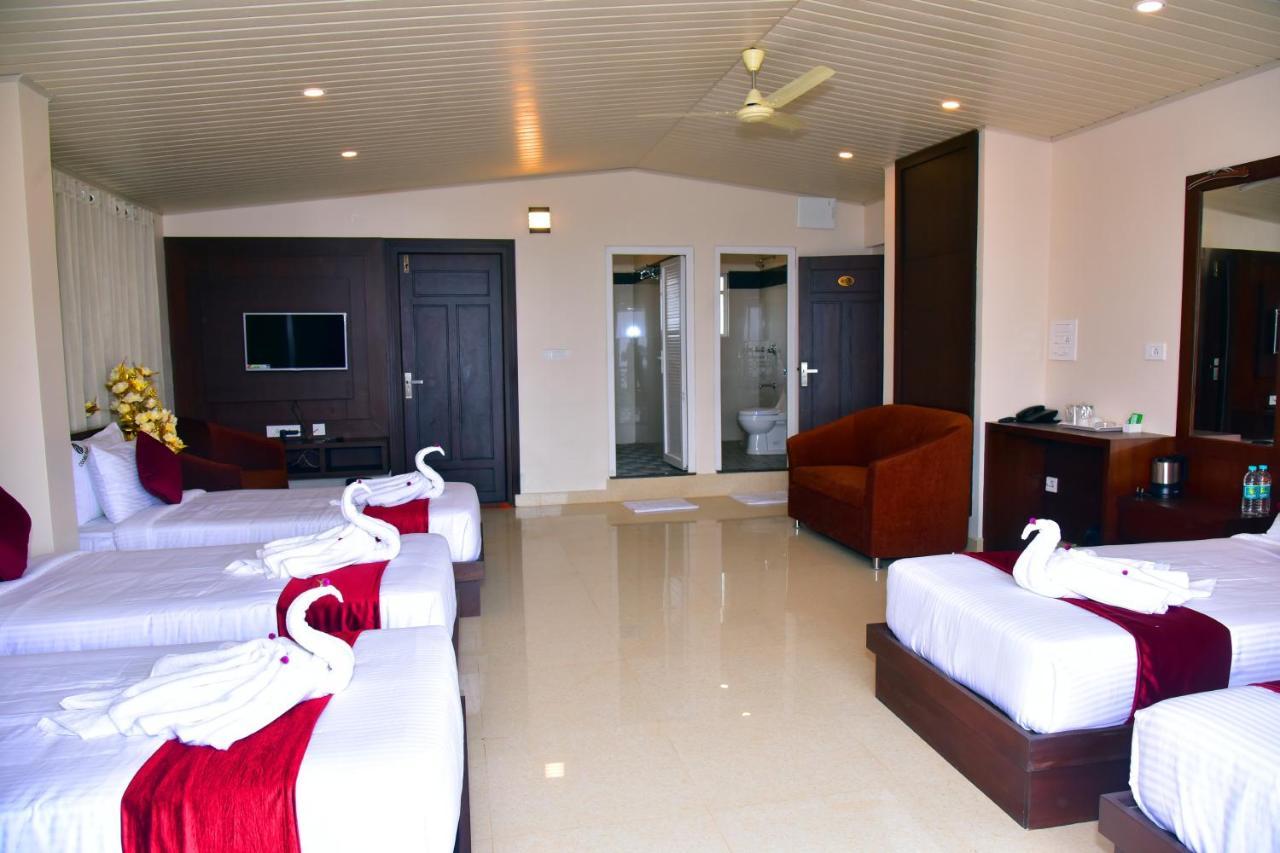 Hotel Coorg Palace Madikeri Eksteriør billede